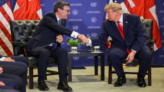 uk-pm-burnham-raises-malvinas-oil-project-in-call-with-trump