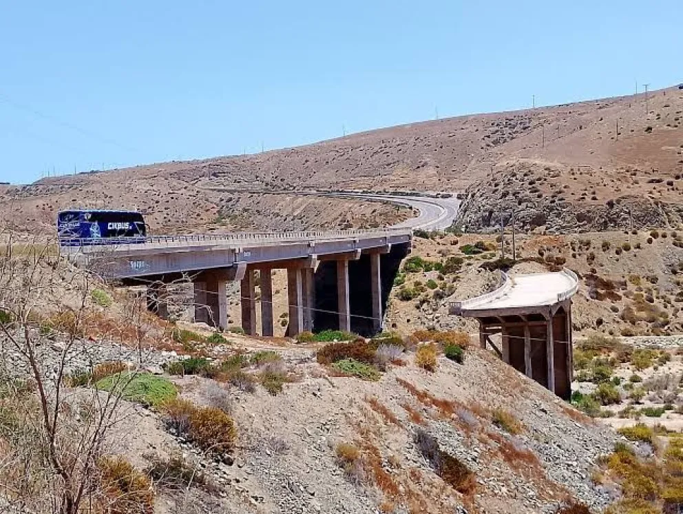 puente-el-teniente:-historia,-resiliencia-y-desafios-viales-en-la-ruta-5-norte