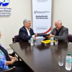 rogelio-goiburu-recibe-homenaje-por-no-olvidar-a-los-desaparecidos