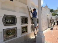todos-santos:-refacciones-en-cementerios-vencen-el-27-de-octubre