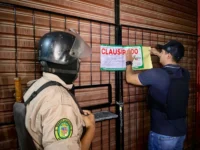 operativo-en-el-distrito-6-de-la-urbe-crucena-clausura-10-locales