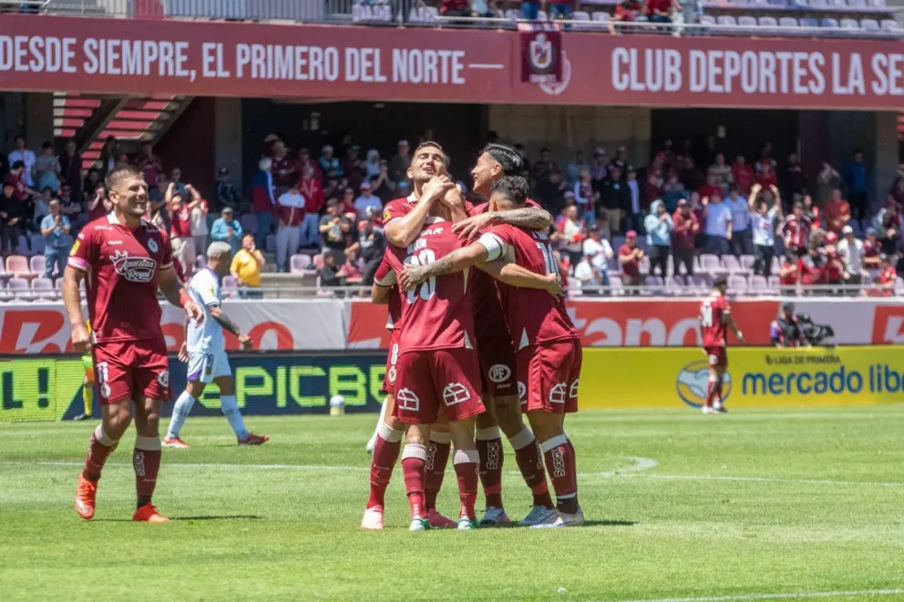 cd-la-serena-se-queda-con-un-duelo-clave-y-se-acerca-a-copas-internacionales