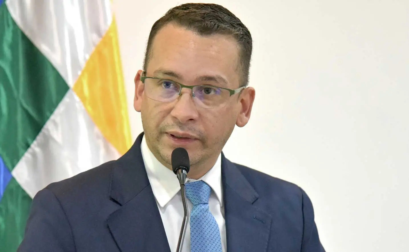 rodriguez-veltze-critica-a-saucedo-por-dejar-la-justicia-a-“coordinacion”-de-la-dea
