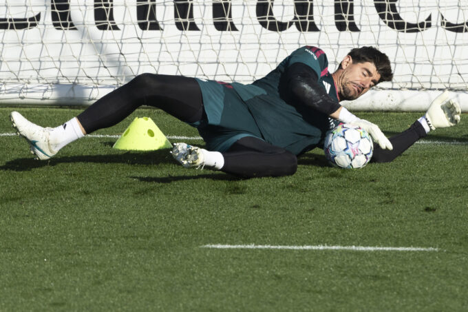 courtois-se-pierde-el-clasico-ante-el-barcelona-por-gripe