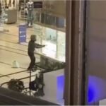 eran-seis-y-se-movilizaron-en-motos:-todavia-no-hay-detenidos-por-el-robo-“pirana”-a-la-joyeria-de-punta-carretas-shopping