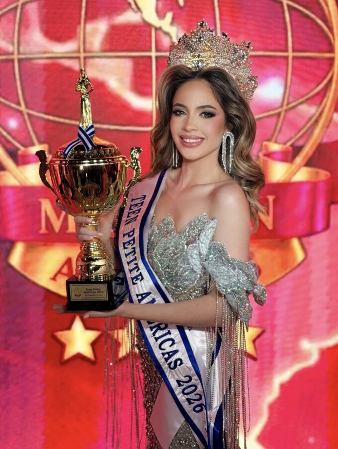 ¡habemus-corona!-la-paraguaya-giulianna-silva-es-la-nueva-teen-petite-americas