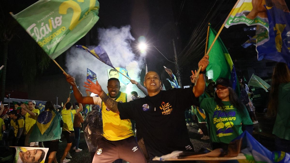 brasil-expectante-ante-el-conteo-de-votos-del-balotaje-entre-lula-y-bolsonaro