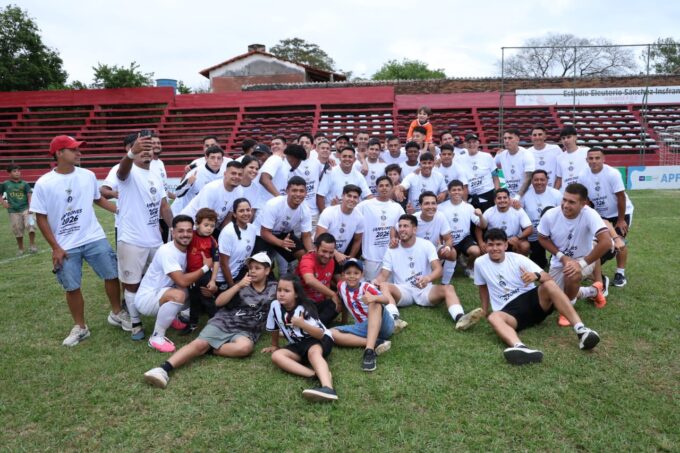 ¡pilco-se-quedo-con-el-clasico-y-ademas-recibio-el-trofeo-de-campeon!