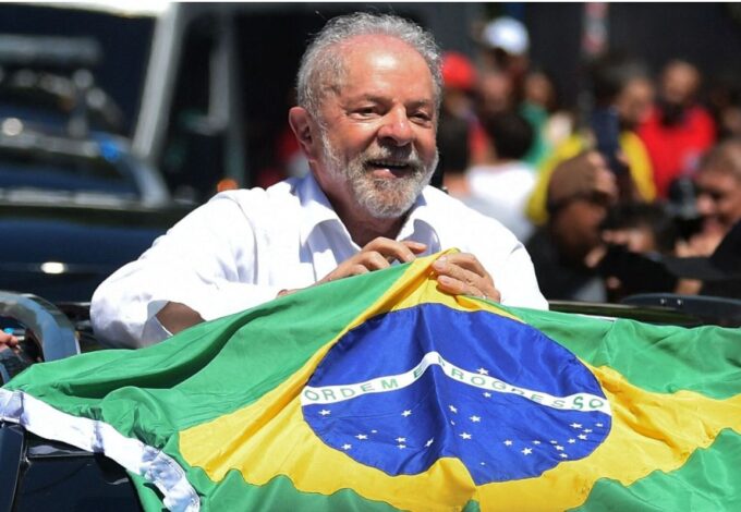 lula-le-gano-a-flavio-bolsonaro-y-volvio-a-ser-elegido-para-ser-presi-del-brasil