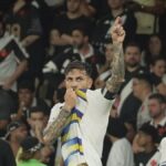 cuanto-cuesta-la-camiseta-alternativa-de-boca-que-utilizo-en-el-maracanazo-contra-vasco-da-gama