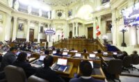 facultades-legislativas-avanzaron-en-el-congreso-con-votos-de-la-propia-oposicion