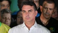 por-que-flavio-bolsonaro-pide-anular-las-elecciones-en-brasil-y-que-posibilidades-tiene-de-lograrlo,-segun-los-expertos