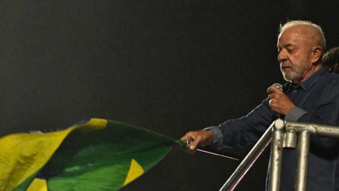 lula,-ante-el-desafio-de-gobernar-un-brasil-dividido,-con-dificultades-economicas-y-un-congreso-opositor