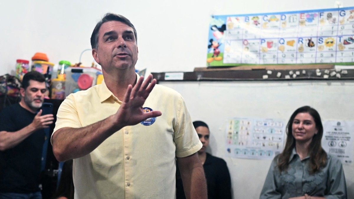 flavio-bolsonaro-dijo-que-le-prohibieron-salir-de-brasil-y-le-retiraron-el-pasaporte-por-decision-del-juez-del-supremo-tribunal-federal