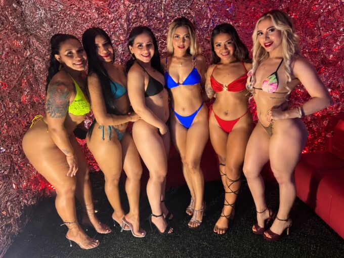 (videos)-furor-causo-el-baile-de-la-colita-durante-la-presentacion-de-las-candidatas-a-miss-central-chopp