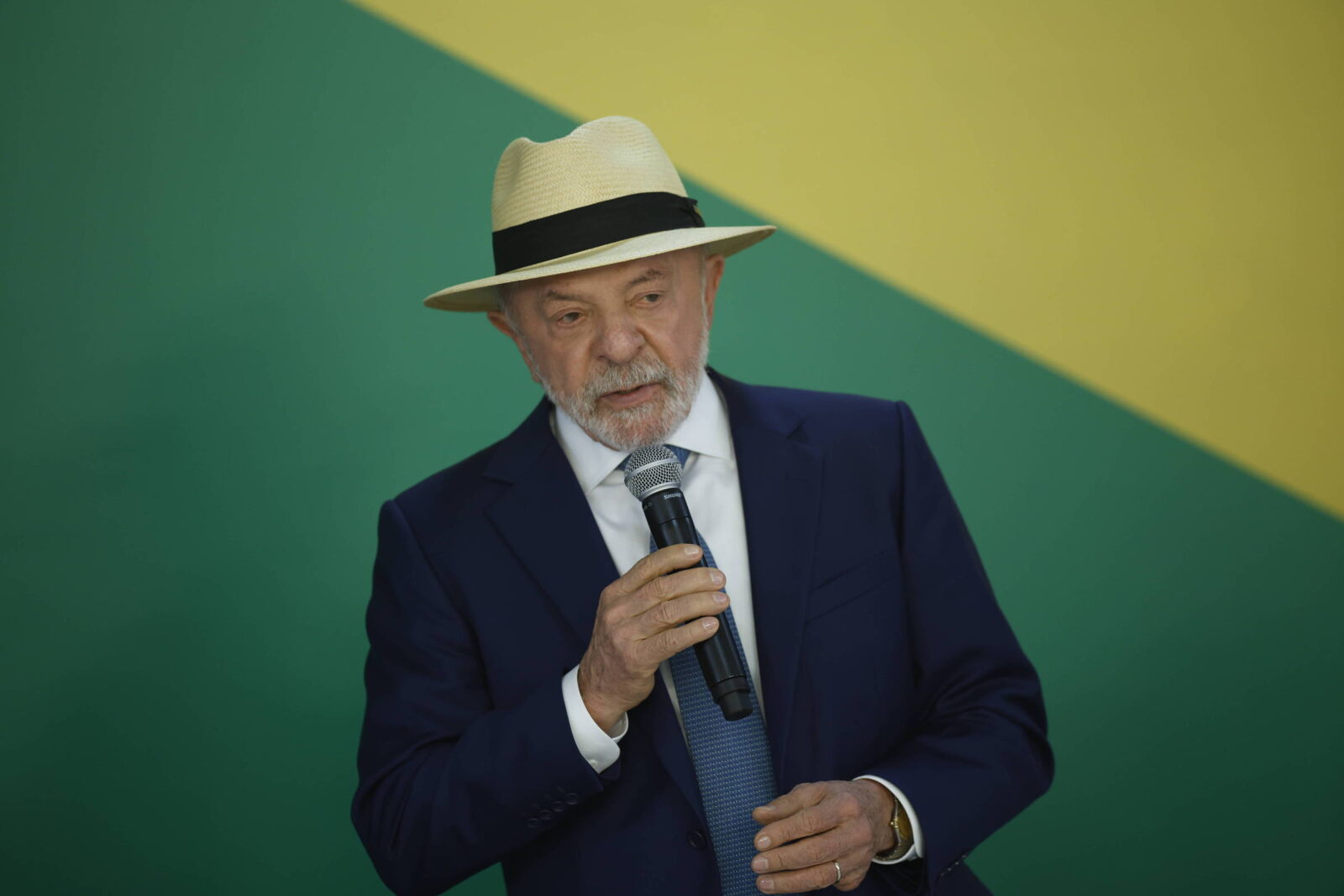 bolsa-avancou-sob-lula-nos-primeiros-tres-mandatos,-mas-tera-desafio-de-crescimento-no-quarto