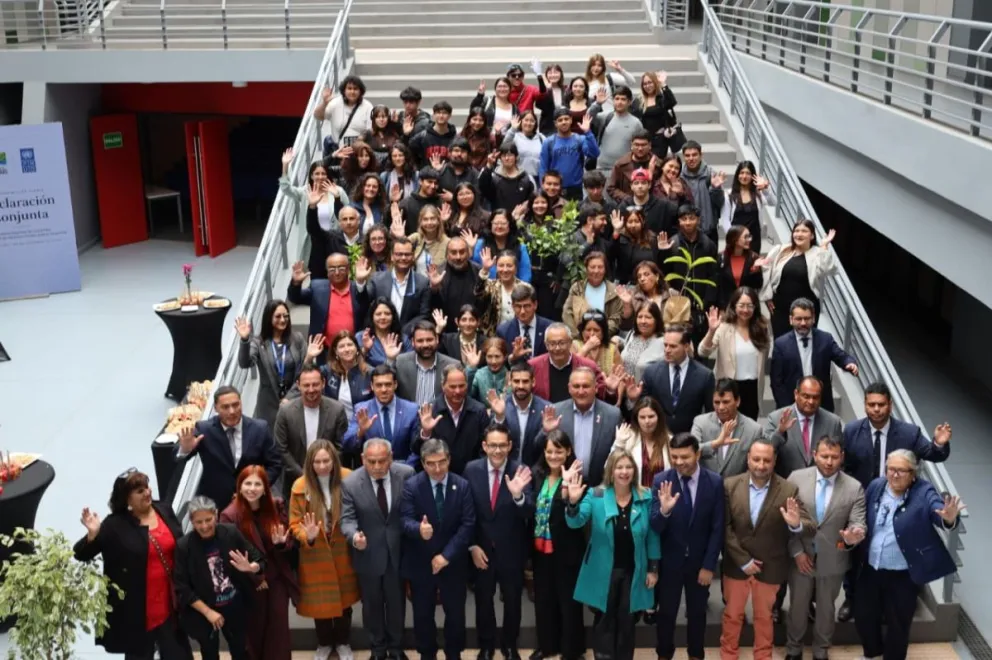 region-acelera-su-agenda-climatica-y-distingue-a-tres-municipios-por-su-labor-ambiental