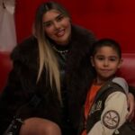 (video)-¡el-retono-de-famosa-cocinera-se-volvio-viral-por-ser-el-mini-fan-de-bts!