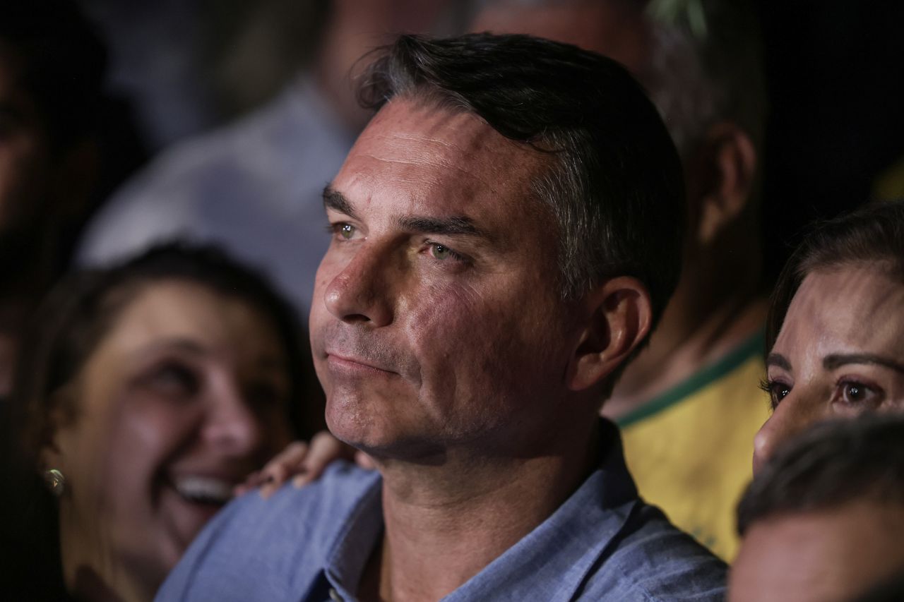 bolsonaro-unaccounted-for-as-brazil-investigates-whether-he-fled-to-argentina
