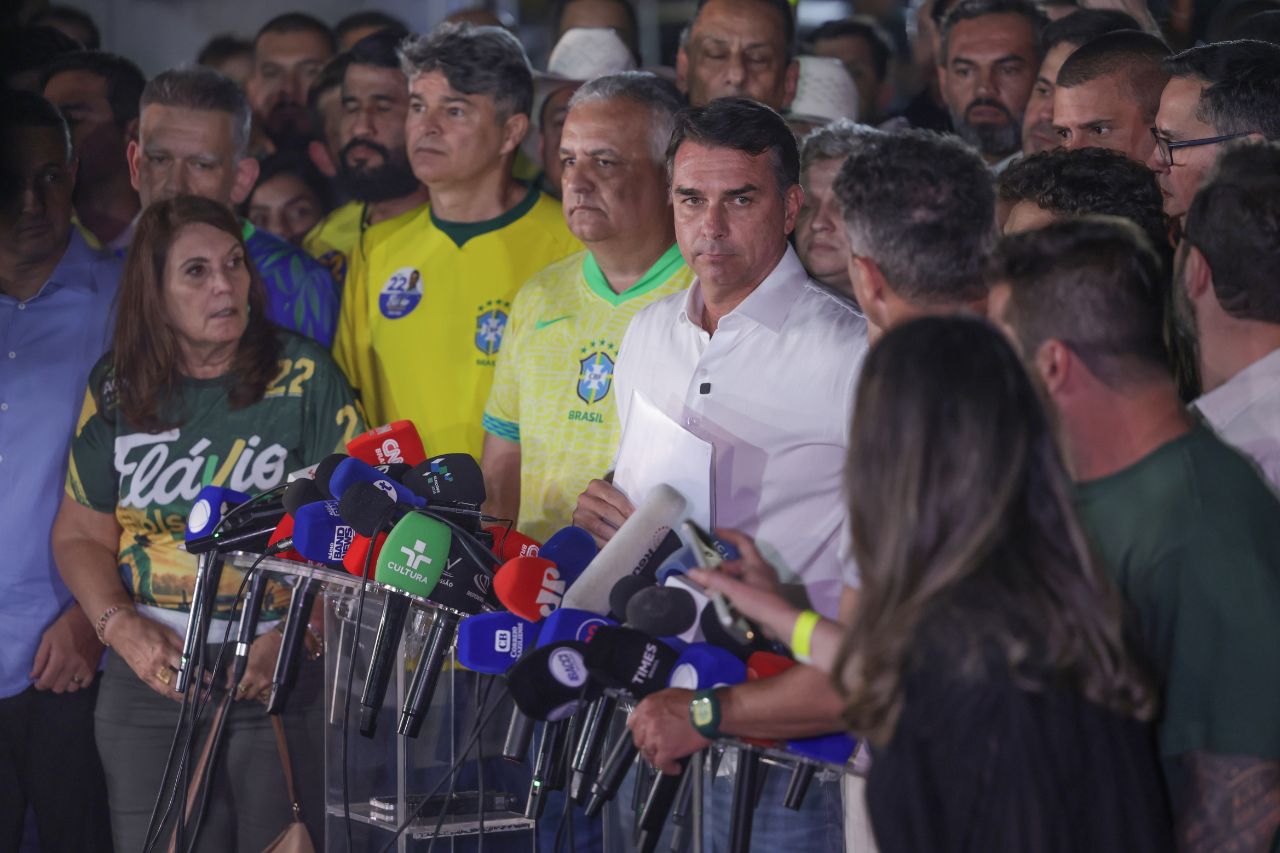 bolsonaro’s-party-concedes-defeat-as-he-vows-to-lead-opposition-in-brazil