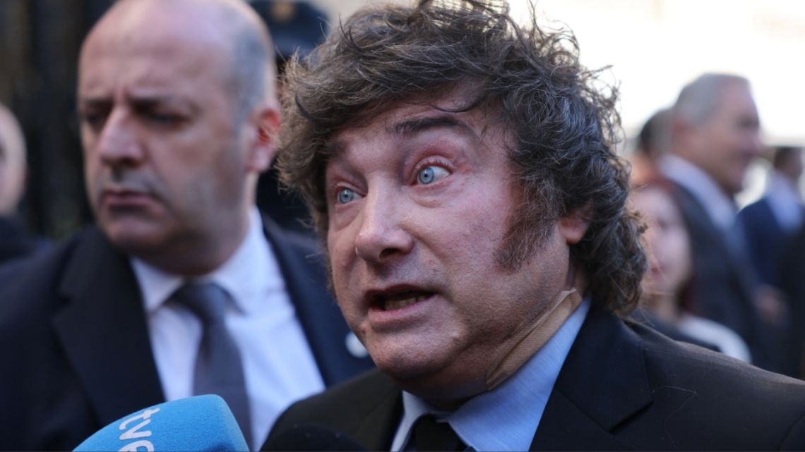 amnistia-internacional-denunciara-a-javier-milei:-“cruza-un-limite-gravisimo”