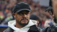 preocupacion-en-el-mundo-del-futbol:-como-sigue-el-tecnico-de-bayern-munich,-vincent-kompany,-tras-su-desmayo