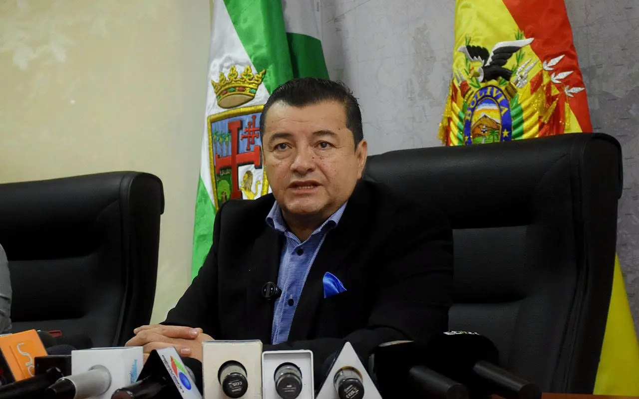 jhonny-fernandez-pide-el-sustento-legal-de-su-orden-de-aprehension