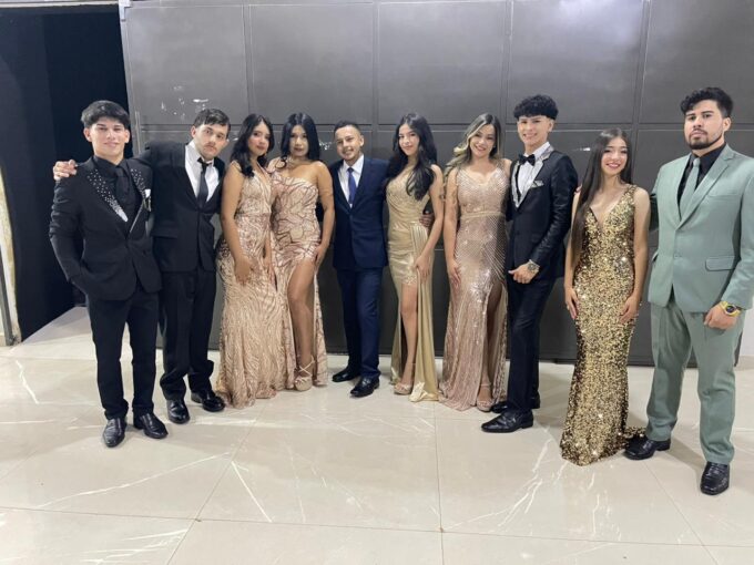 (galeria)-¡desfile-terere-in-the-rocks-prepara-una-despedida-del-ano-a-puro-glamour!