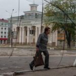 en-direct,-guerre-en ukraine :-a olechky,-ville-ukrainienne-sous-occupation-russe,-la treve-humanitaire-tient-pour-la deuxieme-journee-de suite