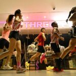 corredores-trocam-ruas-por-shoppings-enquanto-fumaca-sufoca-singapura