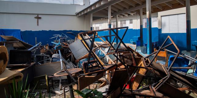 en-jamaique,-un-an-apres-l’ouragan-melissa,-la-reconstruction-s’eternise-et-les-sinistres-s’impatientent