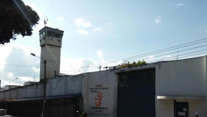 carcel-de-mujeres-en-bucaramanga-fue-blanco-de-atentado-con-artefacto-explosivo:-lanzaron-una-espoleta-a-este-centro-de-reclusion