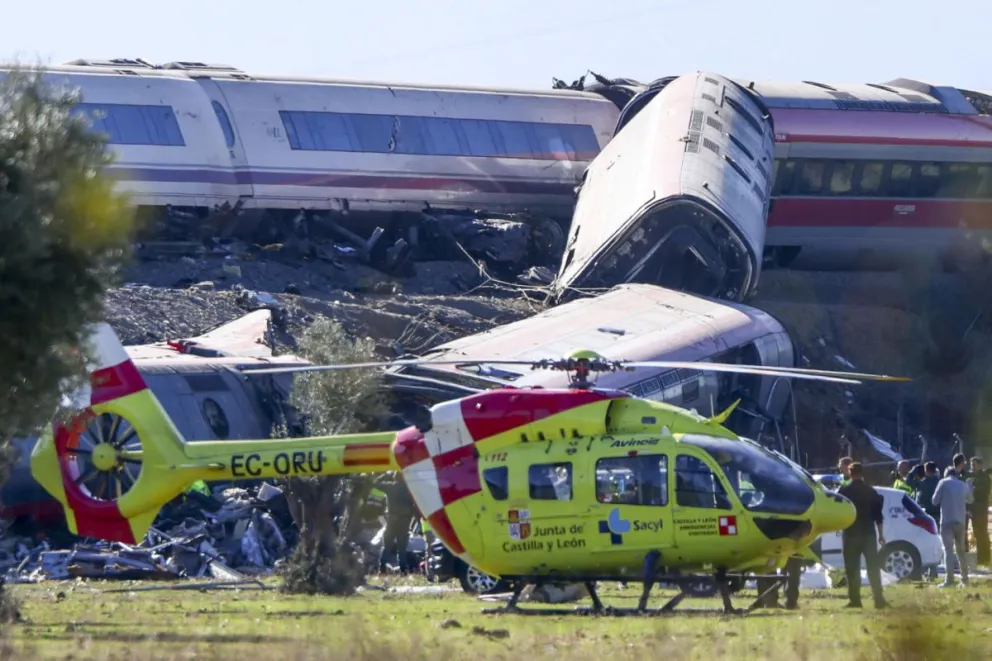 nuevo-accidente-ferroviario-en-espana:-se-elevan-a-68-los-fallecidos-en-choque-de-trenes