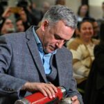 evaluacion-presidencial:-el-26%-aprueba-la-gestion-de-orsi-y-el-52%-la-desaprueba,-segun-encuesta-de-factum
