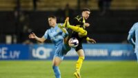 el-dia-despues-de-otra-noche-negra-de-penarol:-el-banderazo-que-no-fue,-la-final-con-wanderers-y-el-alivio-de-volver-a-jugar-sin-hinchas