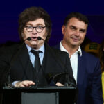 auxilio-de-milei-para-fuga-de-flavio-bolsonaro-agrava-deterioracao-da-relacao-do-brasil-com-a-argentina