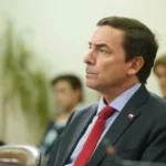 “ha-sido-un-gran-ministro”:-gobierno-ratifica-a-rabat-pese-a-que-parte-del-oficialismo-pide-su-salida