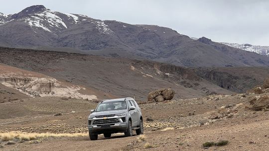 test-drive:-chevrolet-trailblazer-high-country-2026,-gran-espacio,-confort-de-marcha-y-poder-diesel-para-viajes-largos