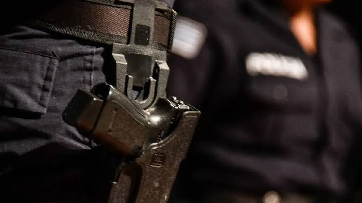 detuvieron-a-cinco-policias-por-presunto-abuso-de-funciones:-interpol-investiga-agresion-a-funcionario-del-mides-y-denuncia-por-faltante-de-dinero