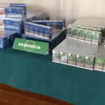 bajo-fachada-de-verduleria-vendian-cigarrillos-de-contrabando-en-illapel