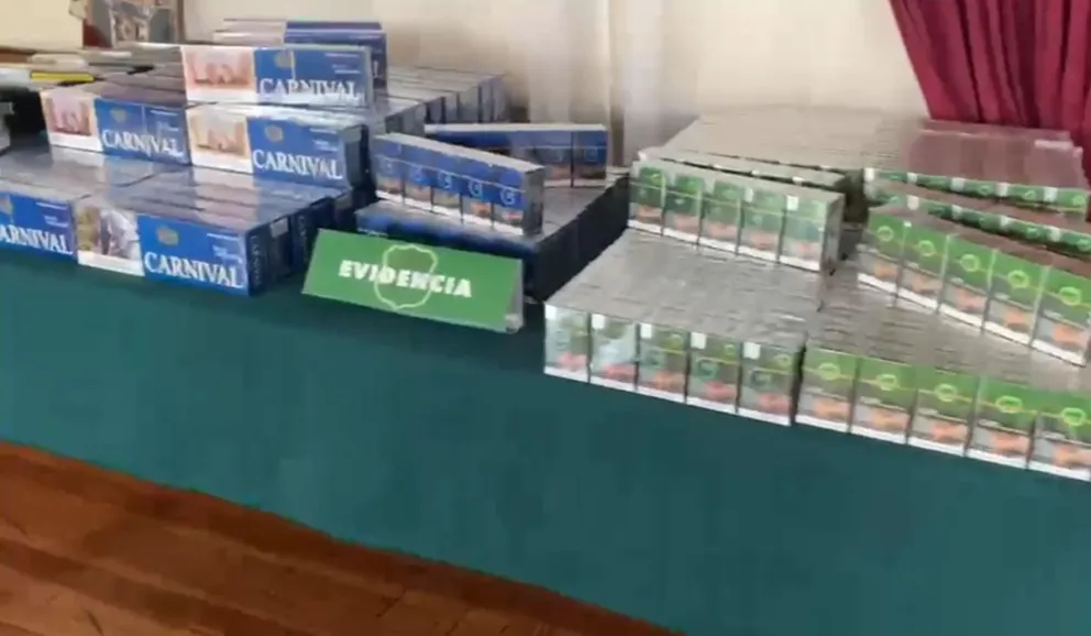 bajo-fachada-de-verduleria-vendian-cigarrillos-de-contrabando-en-illapel