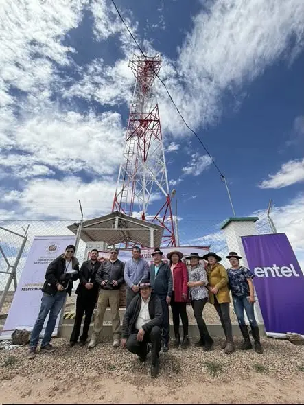 entel-inaugura-una-radio-base-en-pasto-grande,-oruro