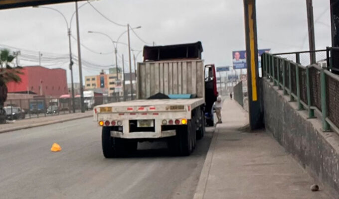adulto-mayor-muere-atropellado-por-trailer-frente-al-terminal-pesquero-en-el-callao