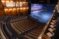 teatro-mais-confortavel-de-sp-tem-poltronas-aconchegantes-e-visao-privilegiada-do-palco