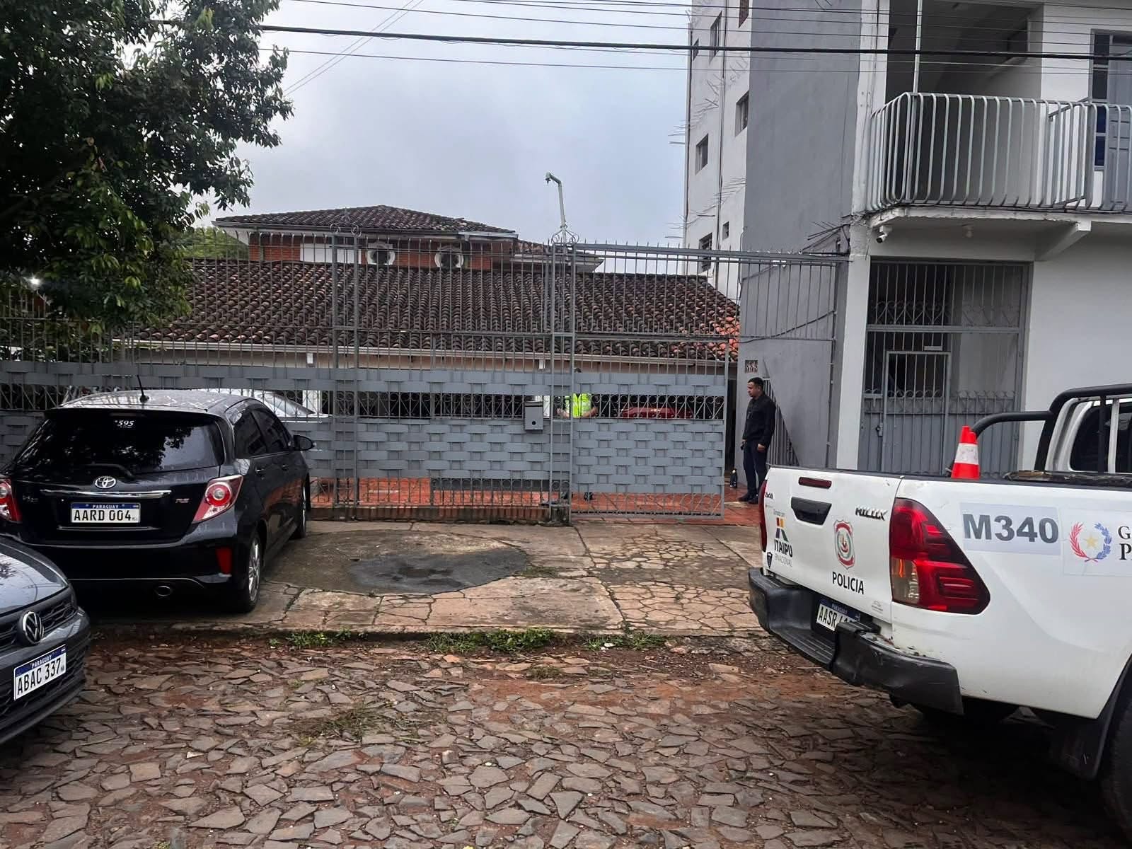 encapuchados-golpearon-a-donita-para-robarle-plata