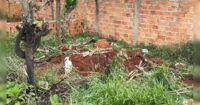 policia-localiza-corpo-de-idoso-enterrado-no-quintal-de-residencia-em-ponta-grossa