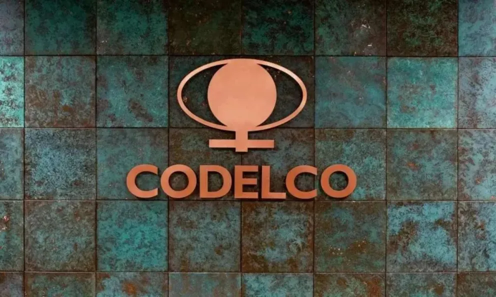 trama-de-sobreproduccion-en-codelco:-¿quienes-son-los-8-ejecutivos-desvinculados?