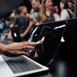 veja-o-que-da-para-comprar-com-r$-183-mil-do-macbook-pro-com-tela-touch,-novo-notebook-da-apple