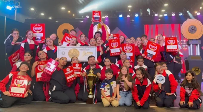 academia-de-la-serena-se-consagra-como-la-mejor-del-pais-en-all-dance-chile
