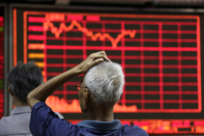 china-destoa-de-outros-paises-e-ve-acoes-cairem-apesar-do-boom-da-ia